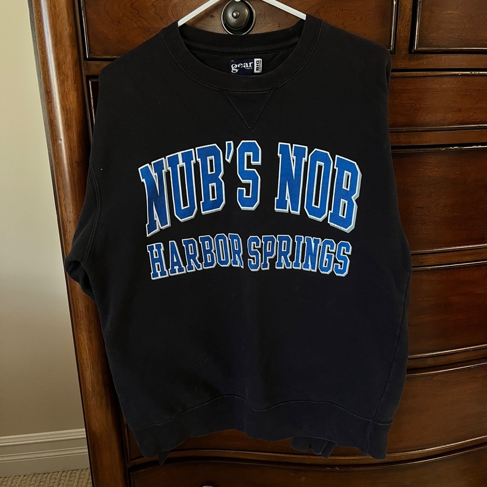 Nubs Nob 2000s Ski resort sweater